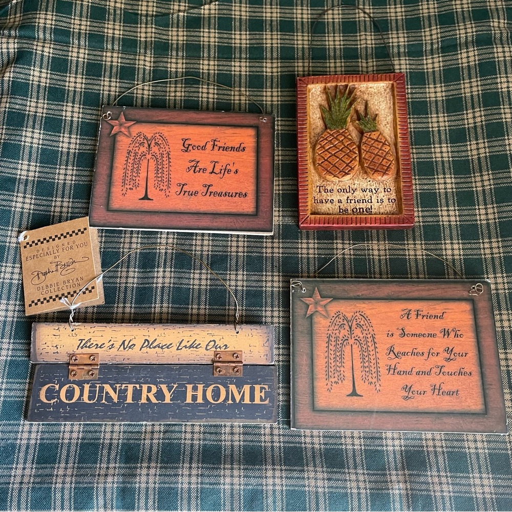Inspirational miniature wall art, set/4 with charming quotes, great gifts, NWT